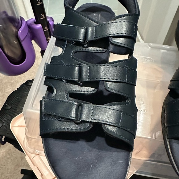 Navy sandals - Picture 7 of 9